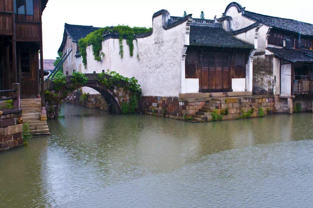 “享界”要来了？华为余承东出席北汽智选车供应商大会